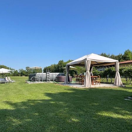 B&B Da Leone Palazzolo dello Stella Buitenkant foto